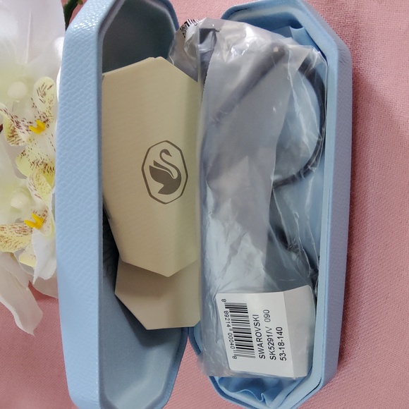 Swarovski Eyewear "NEW" - Picture 8 of 8